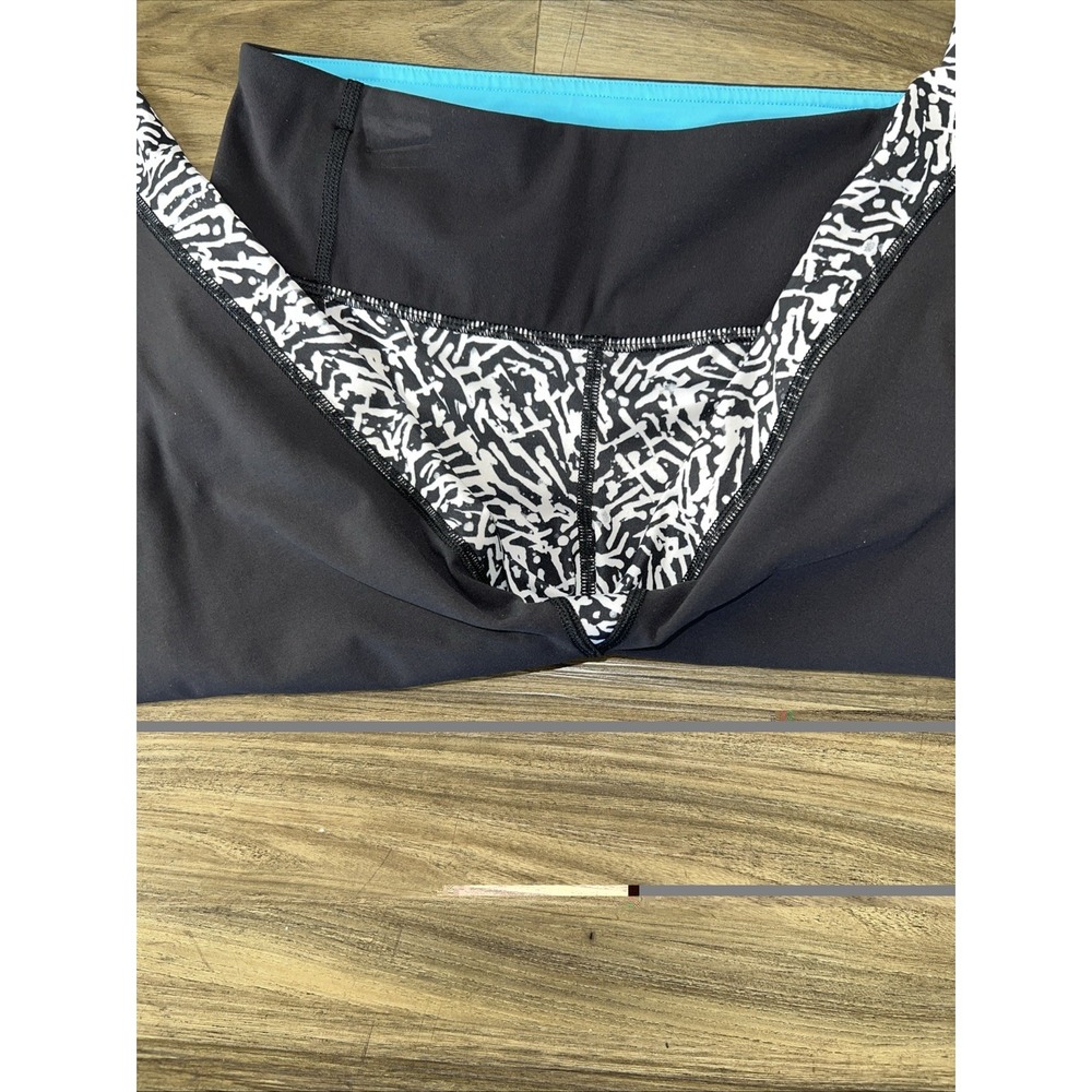 Lululemon Leggings Womens Size 4 Multicolor Abstract Pull On Crop Activewear Gym - Picture 3 of 6